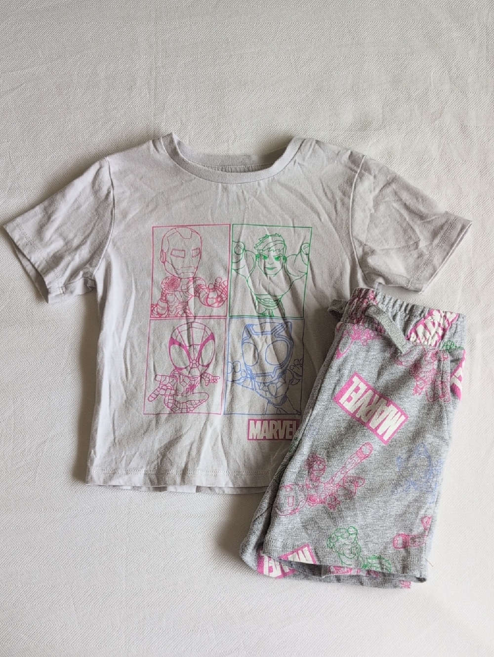 marvel spidey amazing friends summer t-shirt & shorts matching set 3T girls